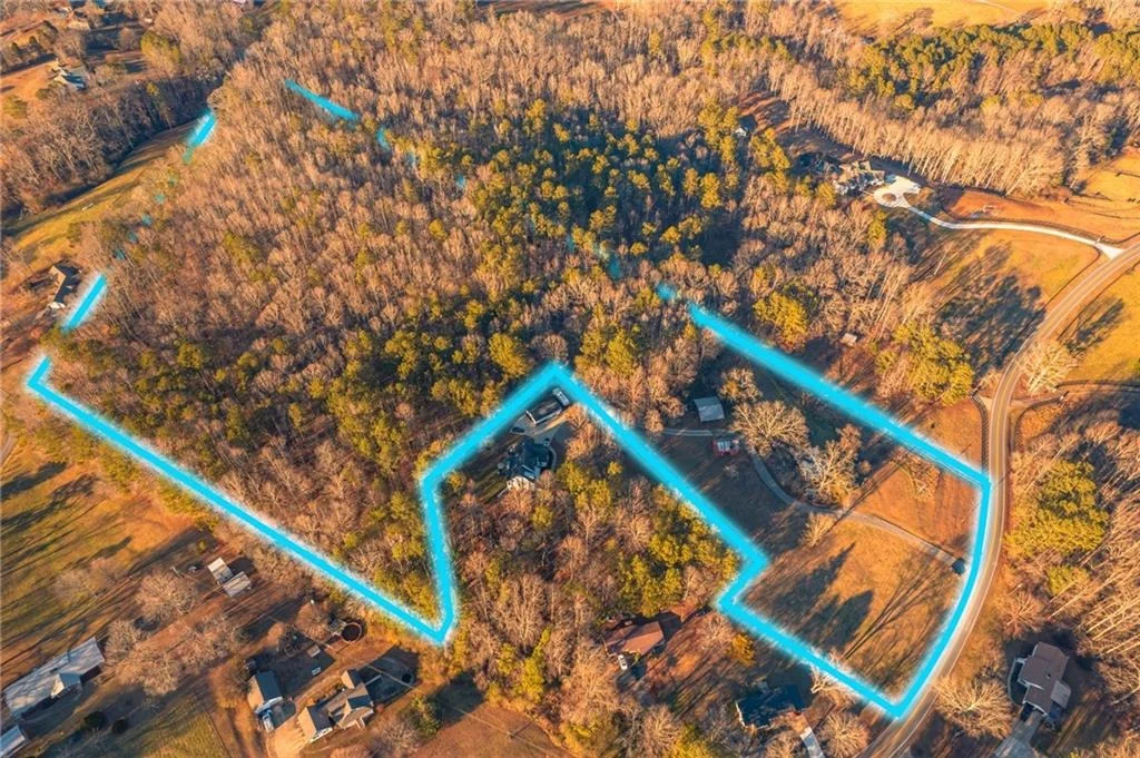 Photo of 873 Long Road