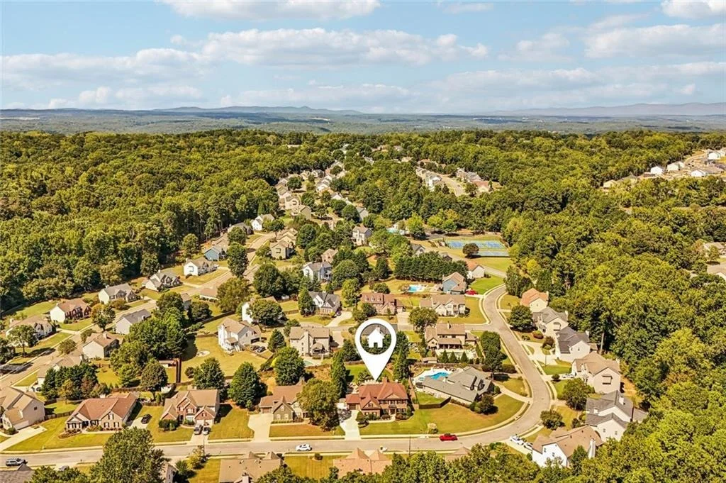 Photo of 337 Meadowcrest Circle