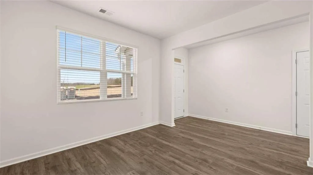 Photo of 372 Abbott Road