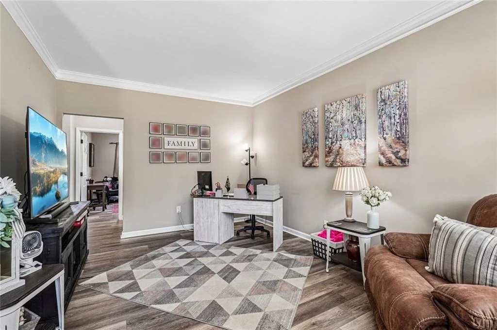 Photo of 337 Meadowcrest Circle