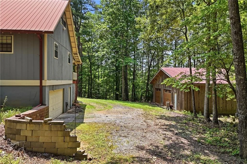 Photo of 1525 Sperin Road