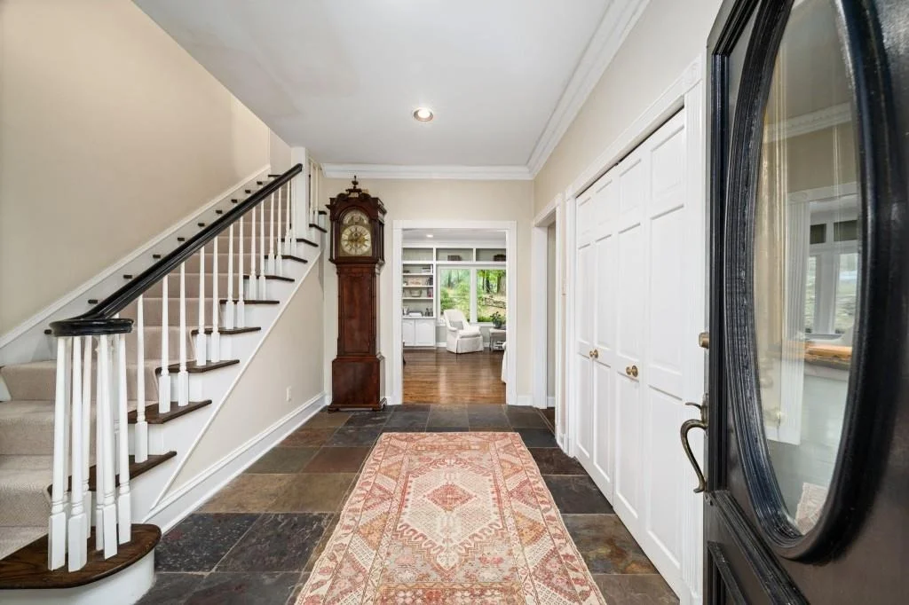 Photo of 8950 Huntcliff Trace
