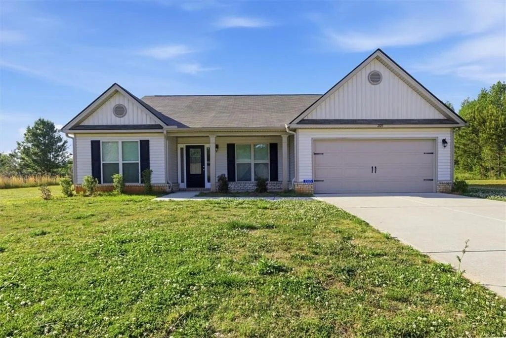Photo of 2105 Willow Park Drive