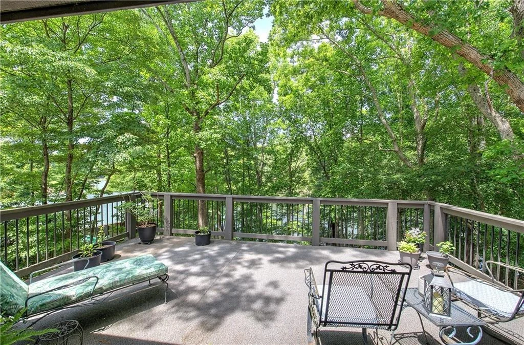 Photo of 12 Tamarack Point