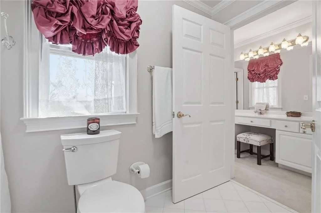 Photo of 1021 Falcon Heights