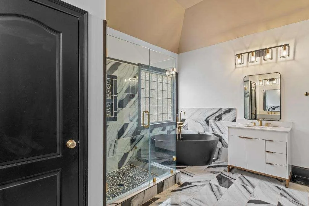 Photo of 1202 Persimmon Way