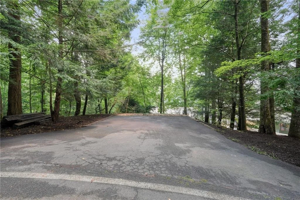 Photo of 202 Sanderlin Mountain Drive N