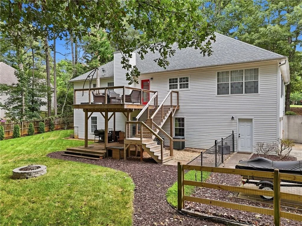 Photo of 460 Kerry Drive