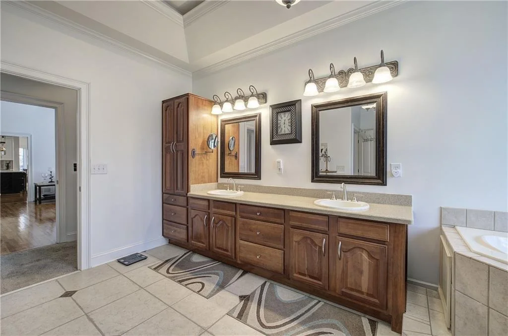 Photo of 64 Fairview Court