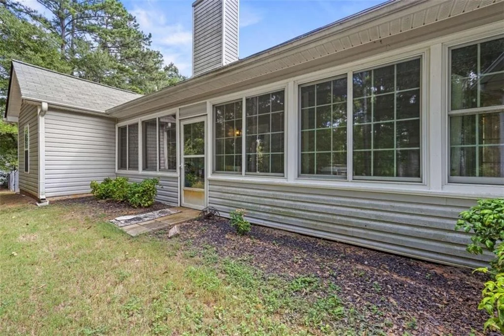 Photo of 1231 Snapping Shoals Road