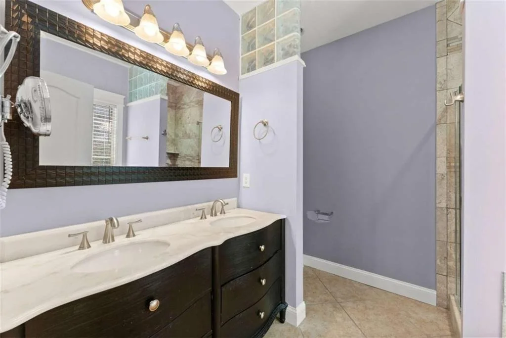 Photo of 1809 Alberta Lane