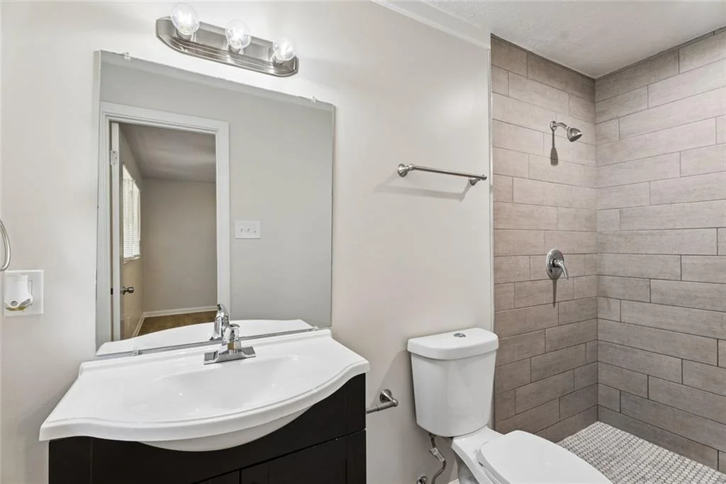 Photo of 1209 Siesta Lane