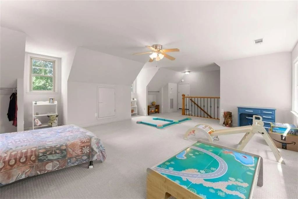 Photo of 5825 Sweetbottom Lane