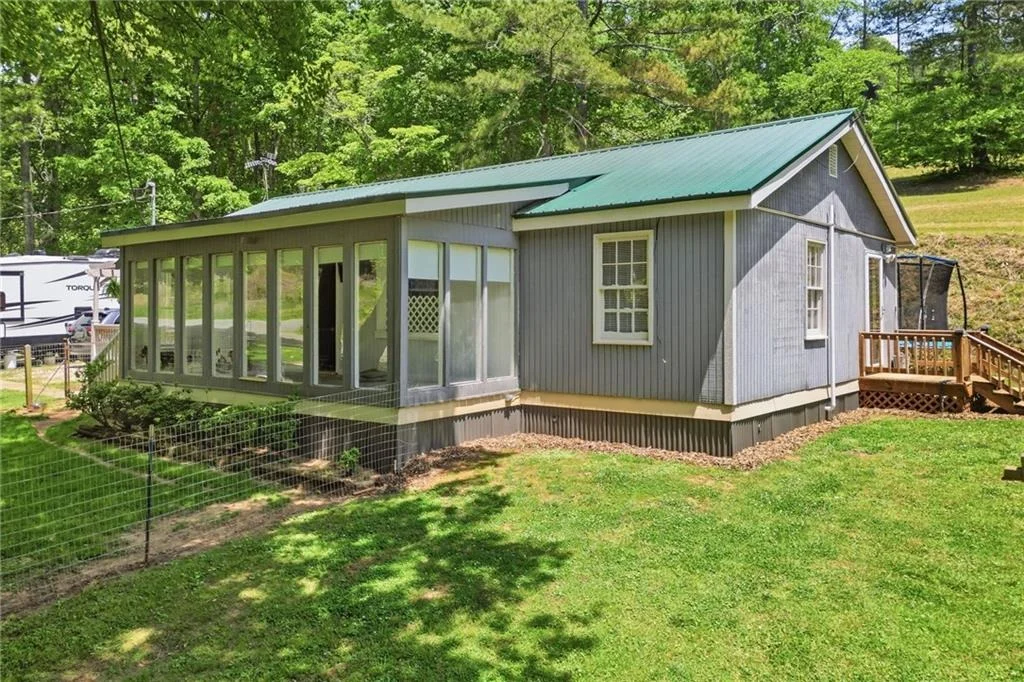 Photo of 1709 Harrington Road