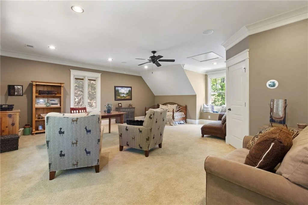 Photo of 465 Huckleberry Trail