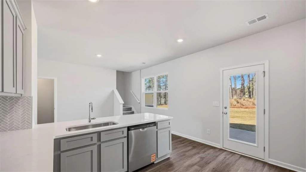 Photo of 220 Bristol Boulevard