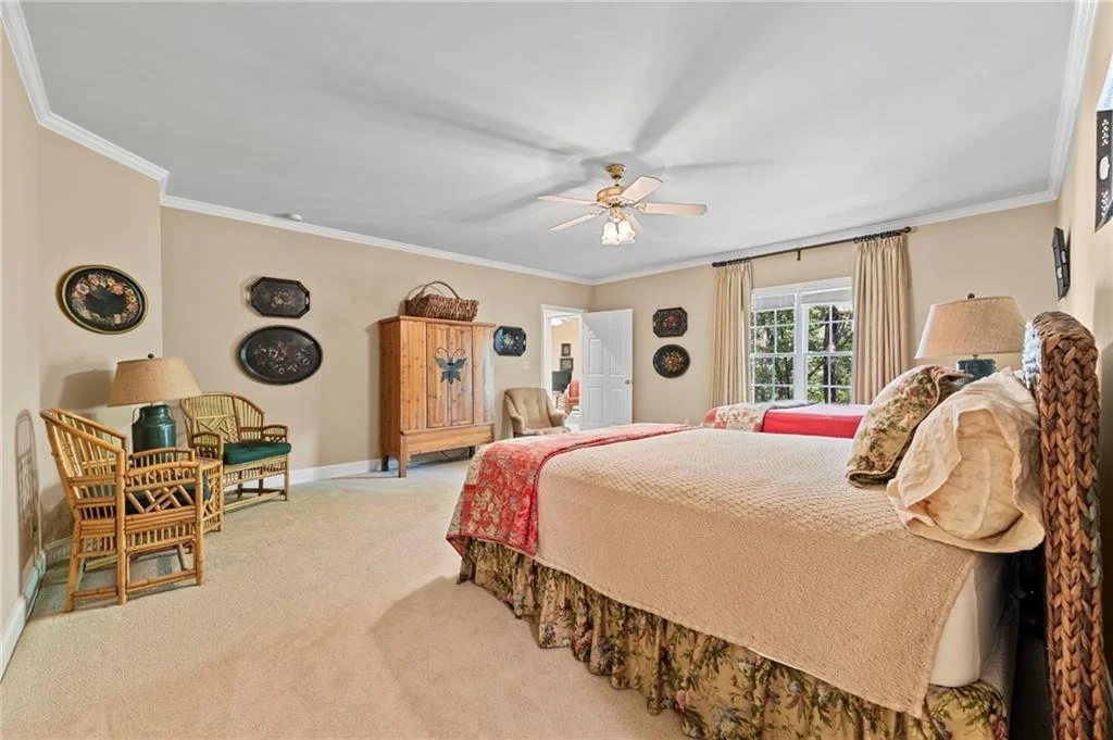 Photo of 87 Pine Knoll