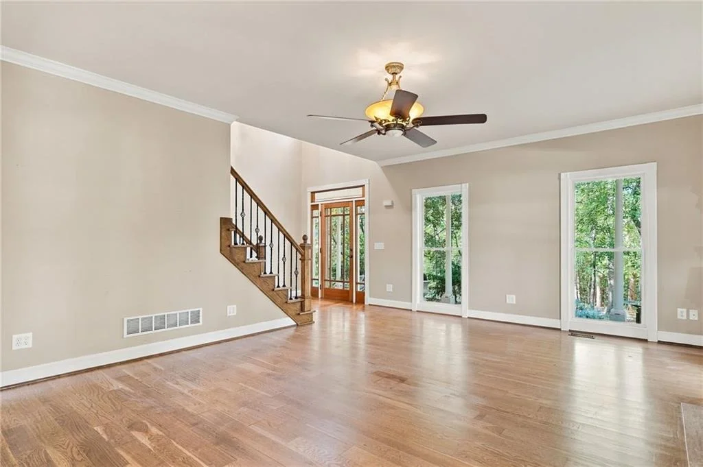Photo of 340 Griffith Road