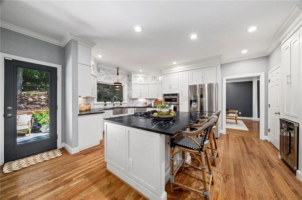 Photo of 2150 River Cliff Drive