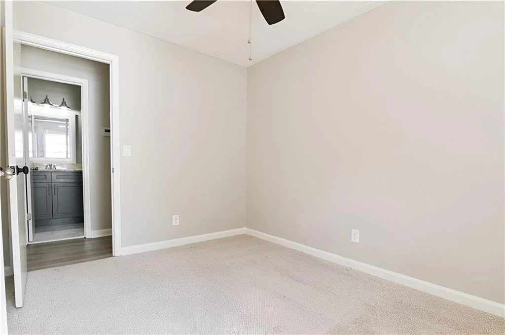 Photo of 2651 Pine Log Way