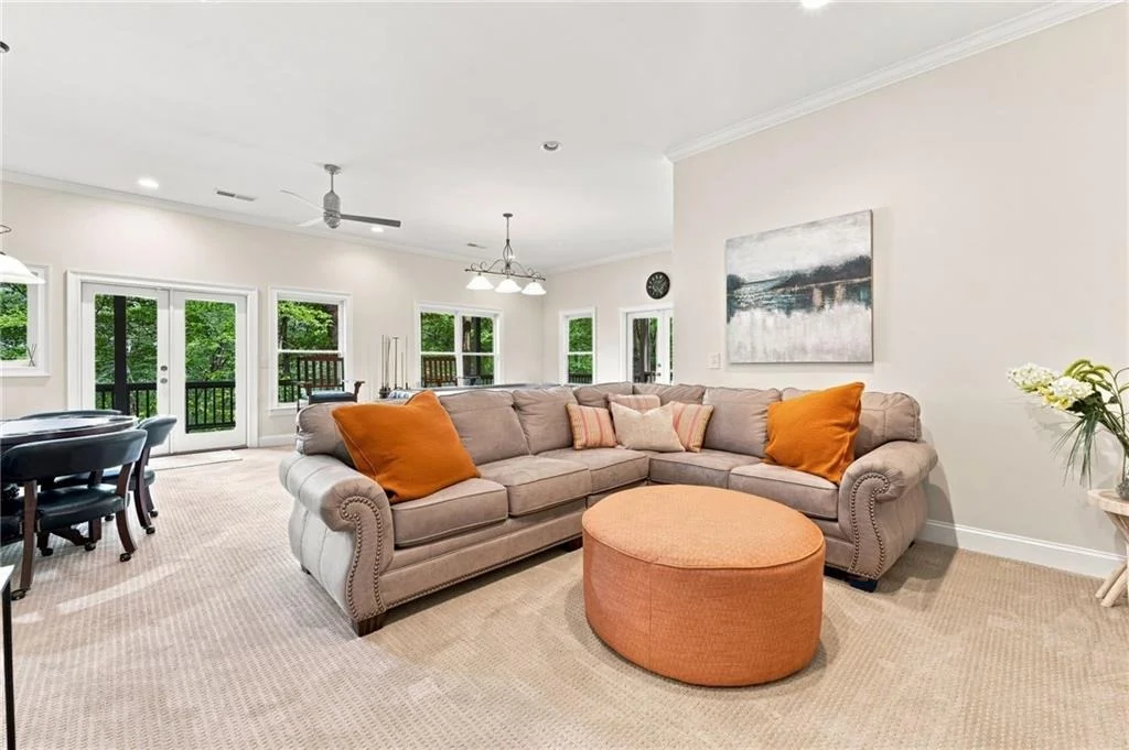 Photo of 55 Hillside Way