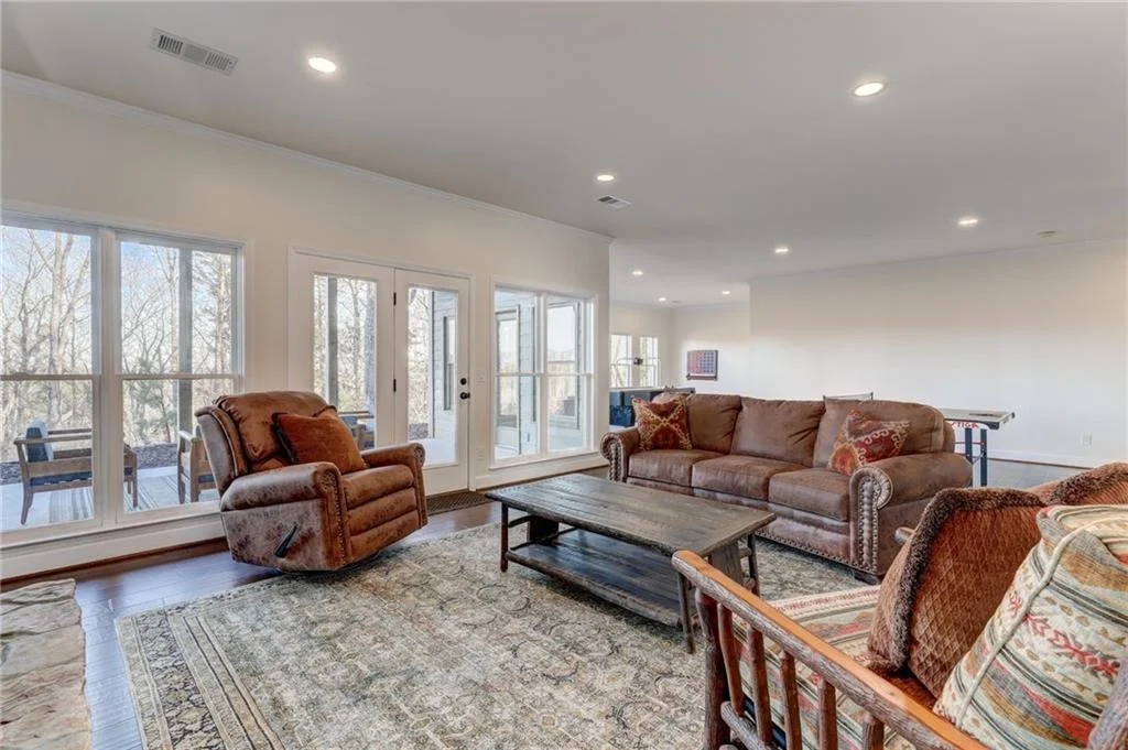 Photo of 1492 Mcelroy Mountain Drive