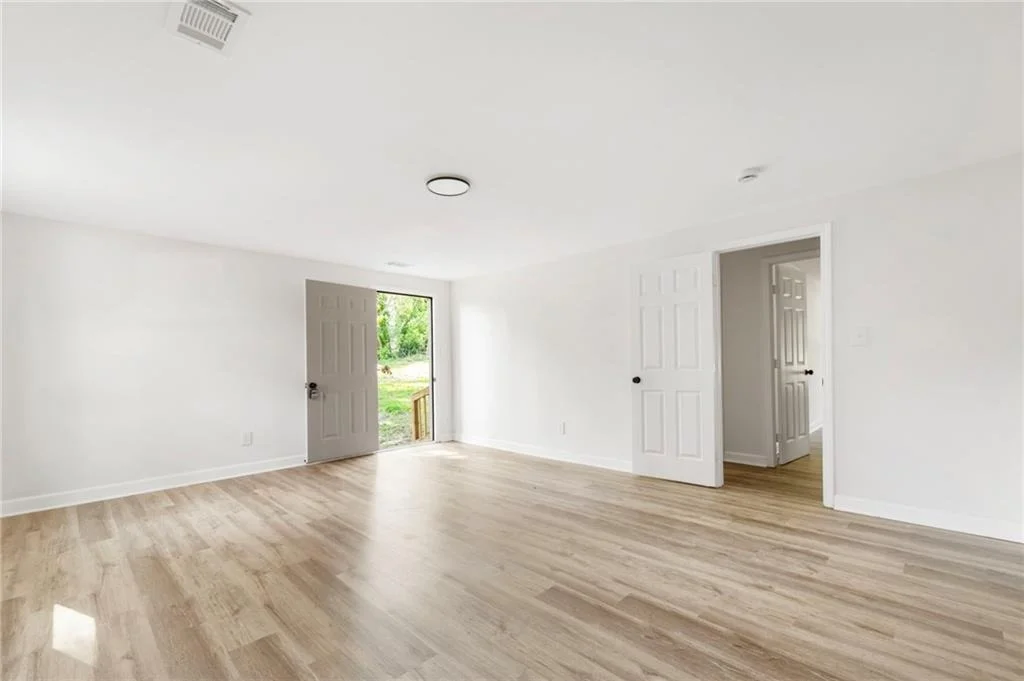 Photo of 8859 Thomas Road