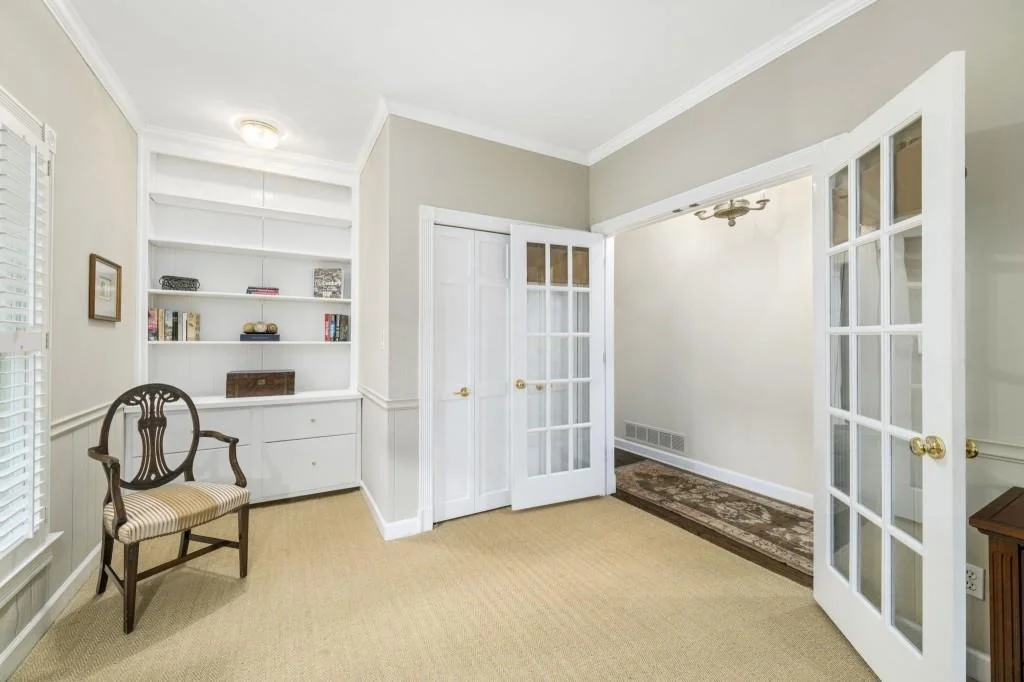Photo of 8950 Huntcliff Trace