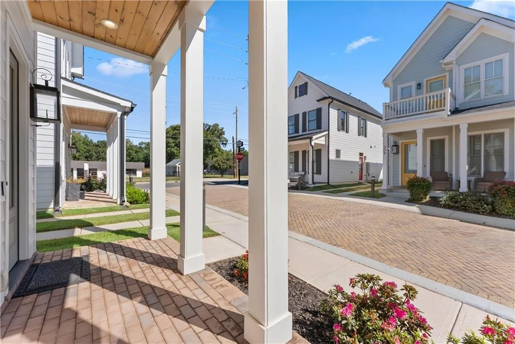 Photo of 310 Clarendon Court