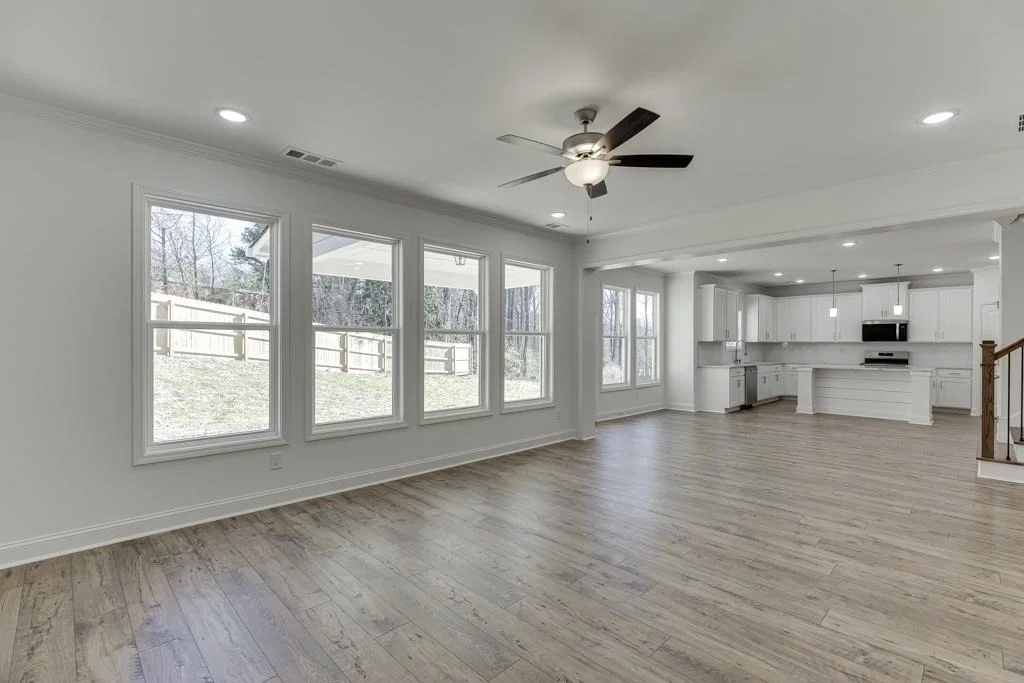 Photo of 929 Lakeview