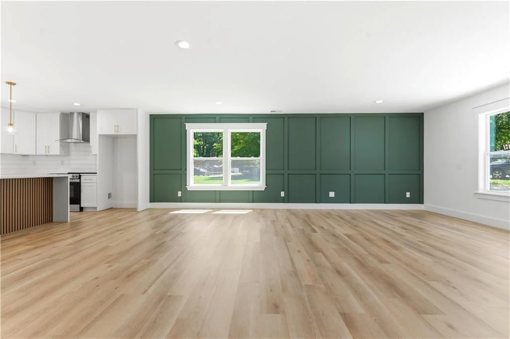 Photo of 523 Weaver Drive