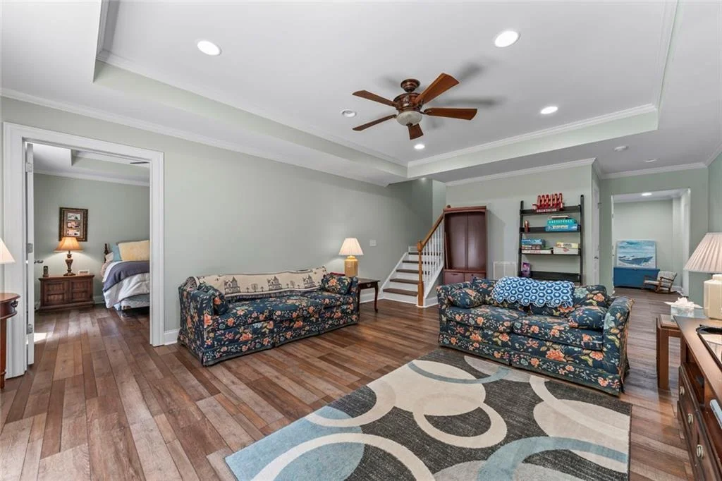 Photo of 5548 Ridgemoor Drive