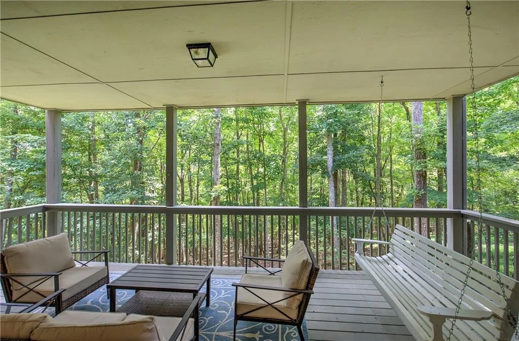 Photo of 376 Alpine Drive