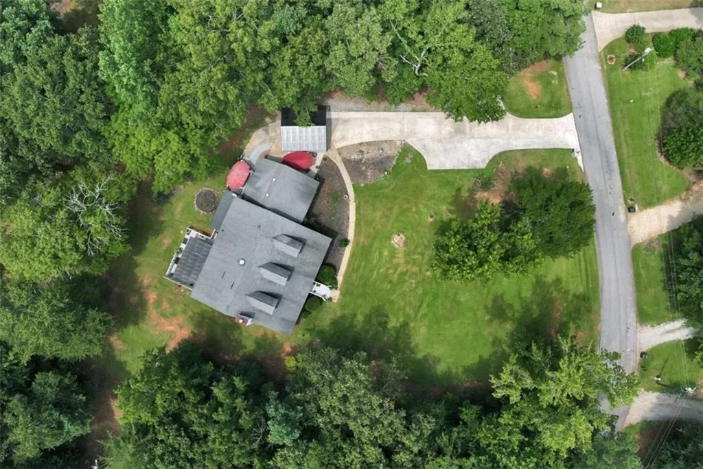 Photo of 425 Greenleaf Drive