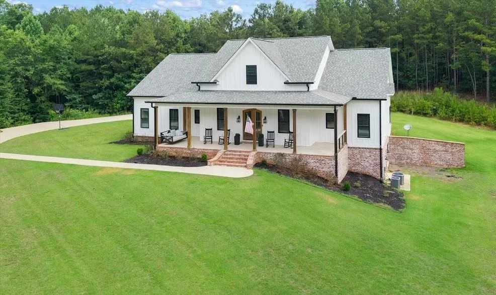 Photo of 988 Boozer Road