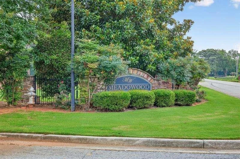 Photo of 2112 Meadowood Cove