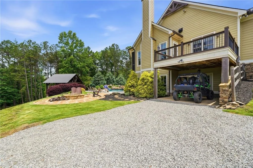 Photo of 457 Arlington Way