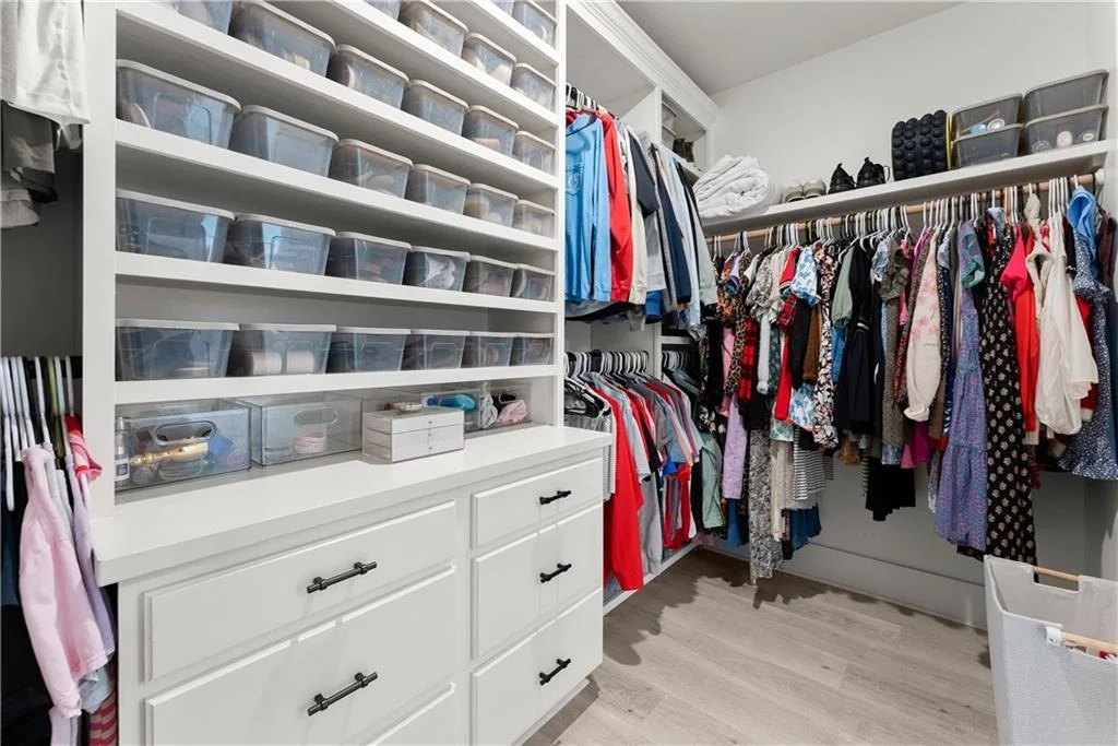 Photo of 5700 Meadow View Drive