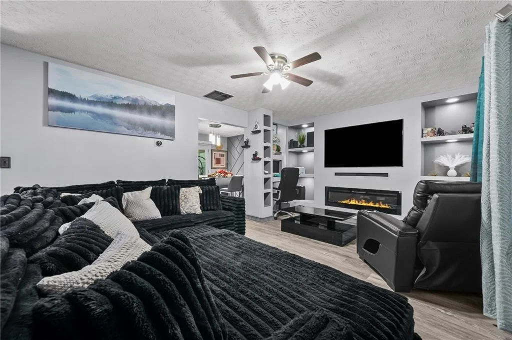 Photo of 40 Benjamin Point