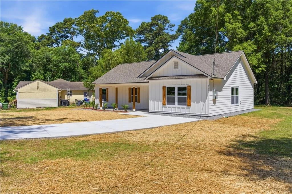 Photo of 523 Weaver Drive