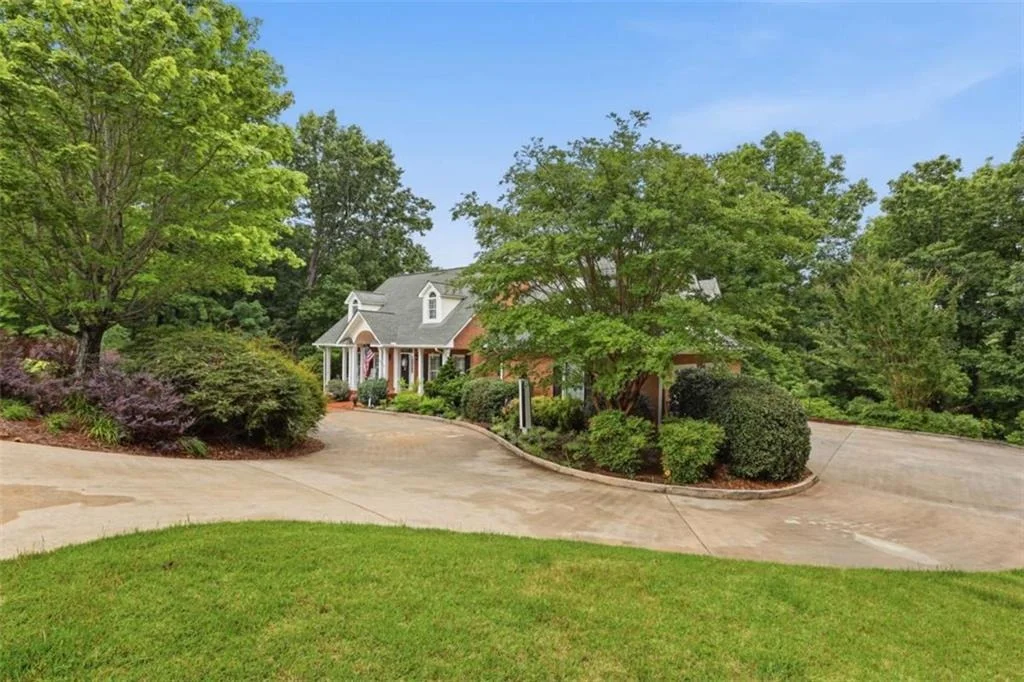Photo of 355 Smoke Rise Drive
