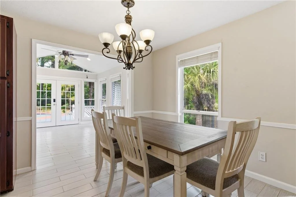 Photo of 247 Arbour Way