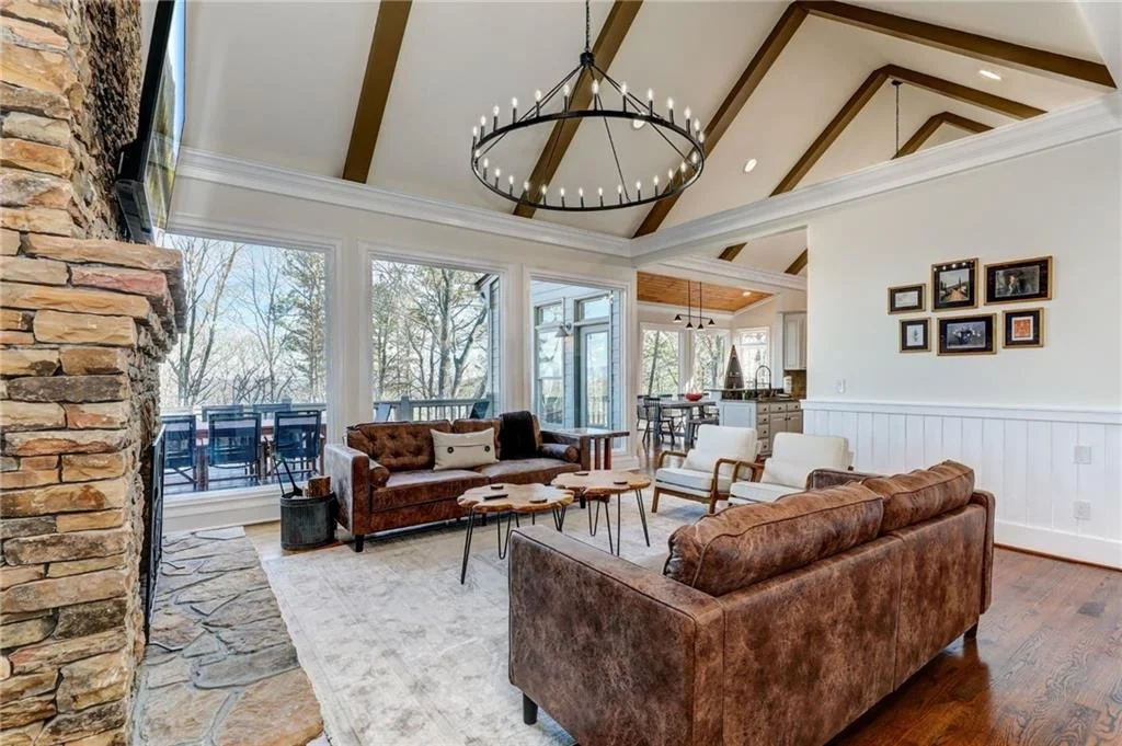 Photo of 1492 Mcelroy Mountain Drive