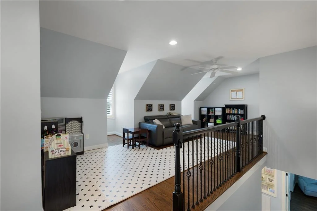Photo of 203 Laurel Creek Road SE