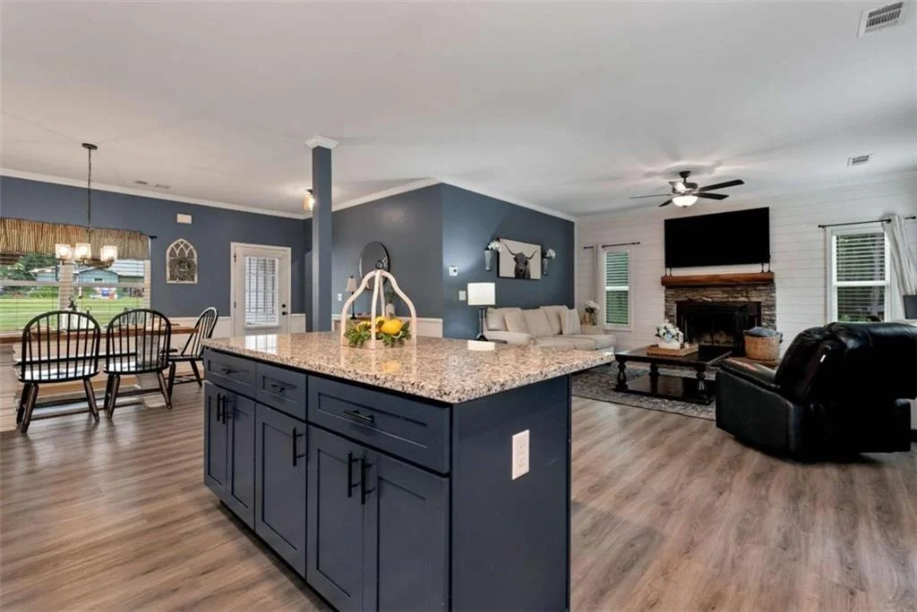 Photo of 515 Forest Lake Road
