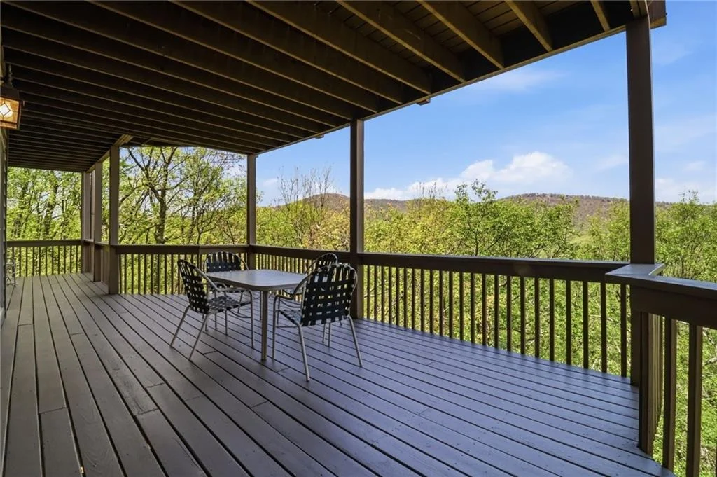 Photo of 1692 Ridgeview Drive