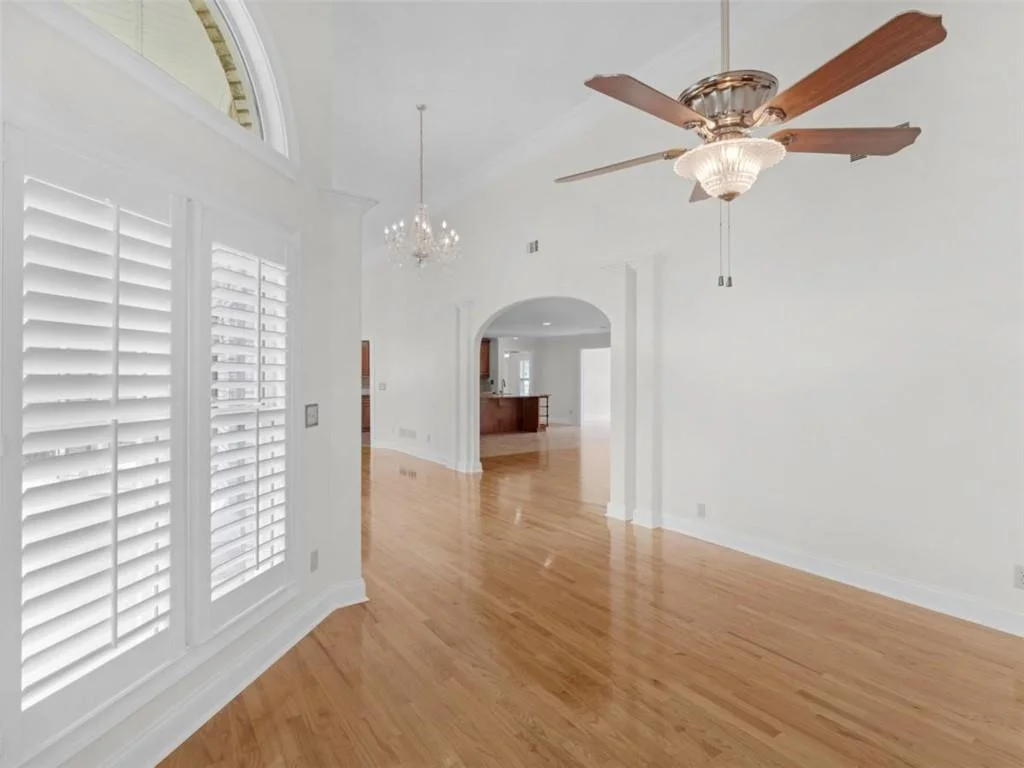 Photo of 25 Walnut Lane