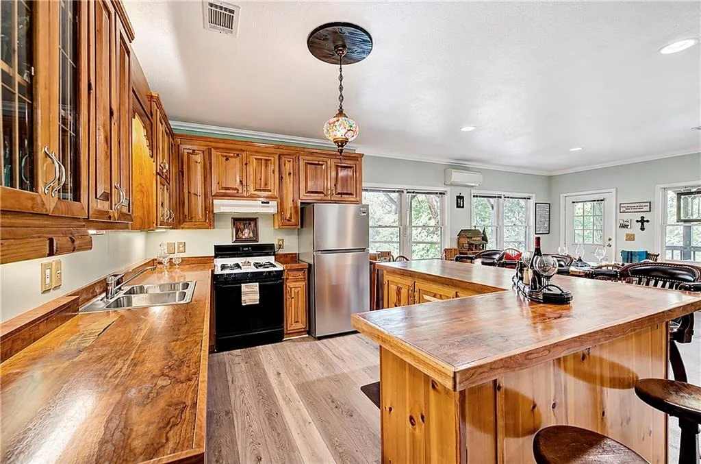 Photo of 70 Padsett Court