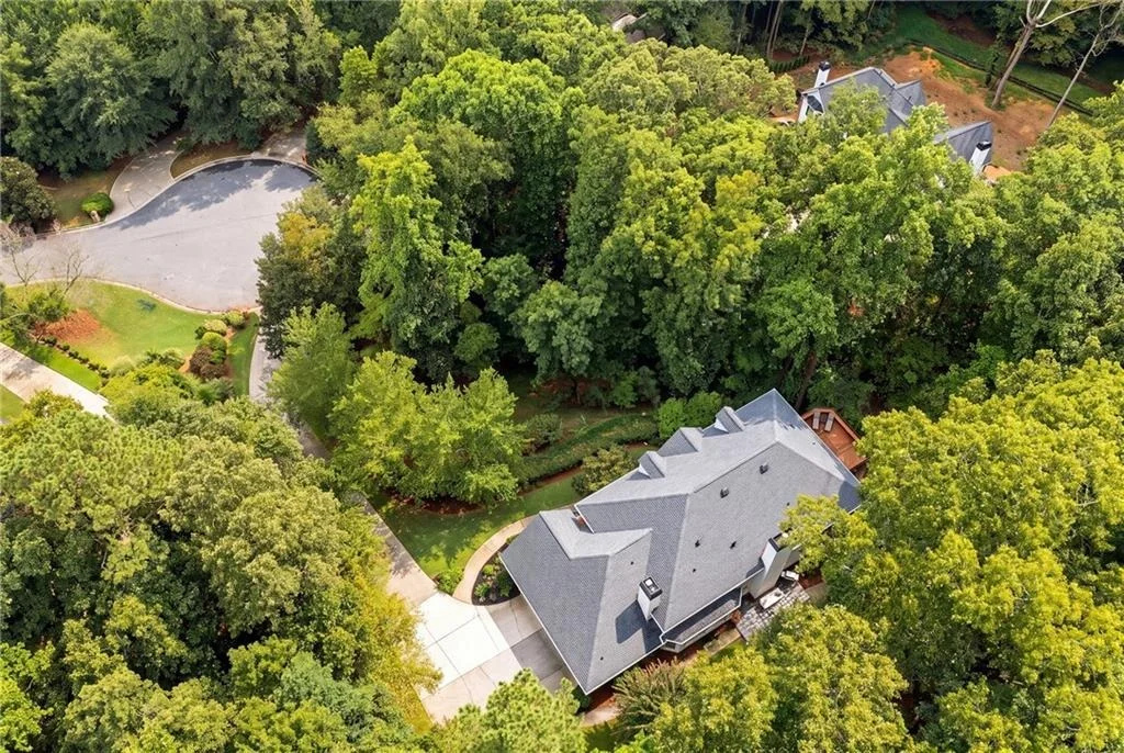Photo of 2134 River Cliff Drive