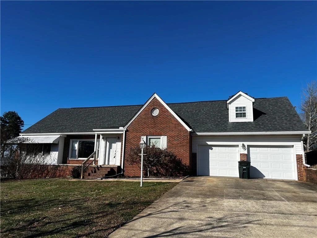 Photo of 606 Pisgah Way